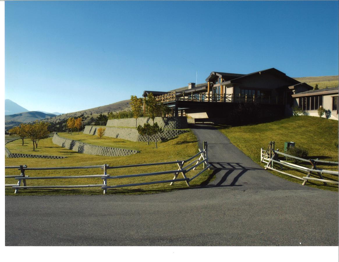 Erik'S Ranch Villa Hoffman Exterior photo